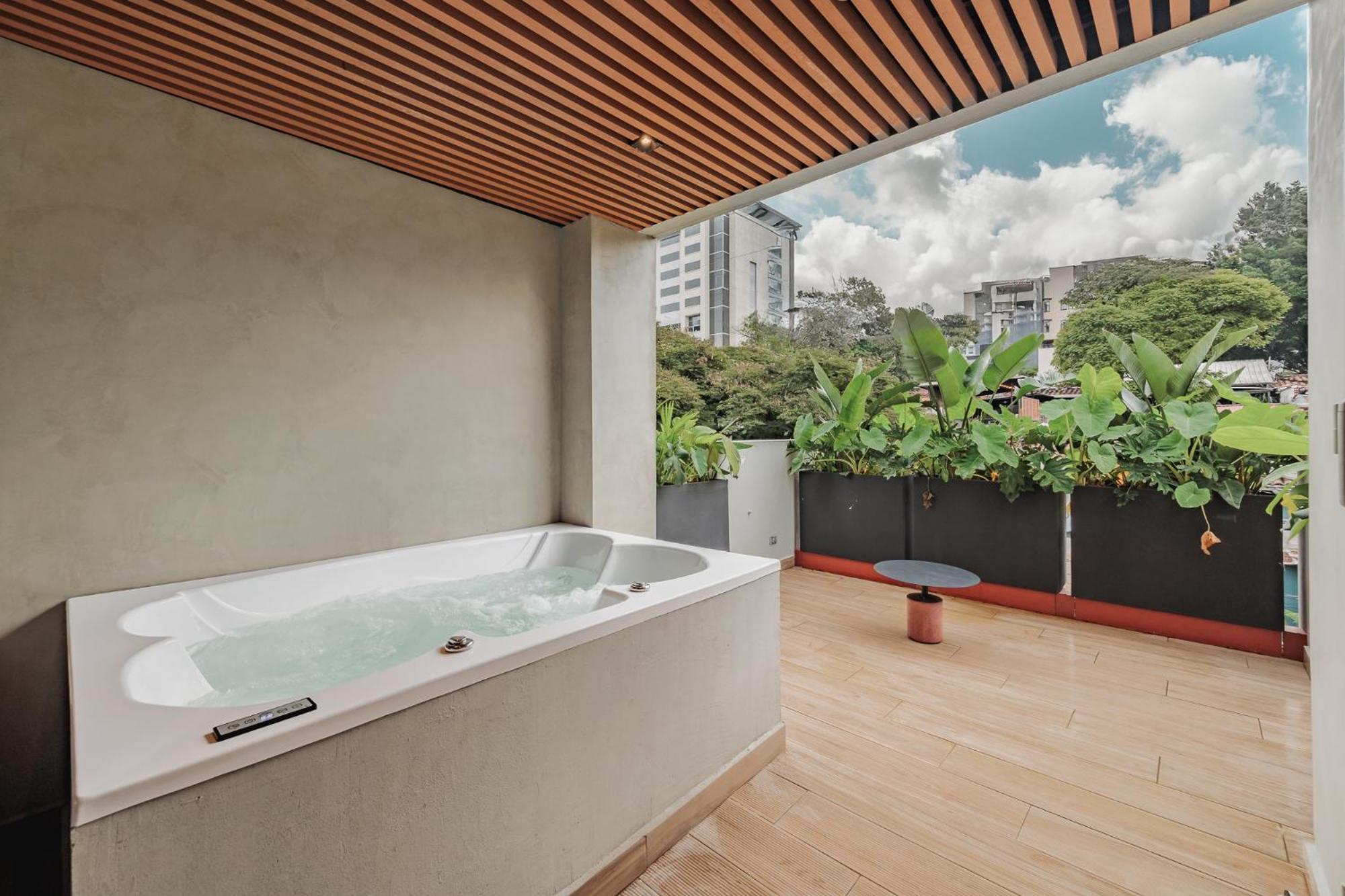Kuuna Luxury By Wynwood House Medellín